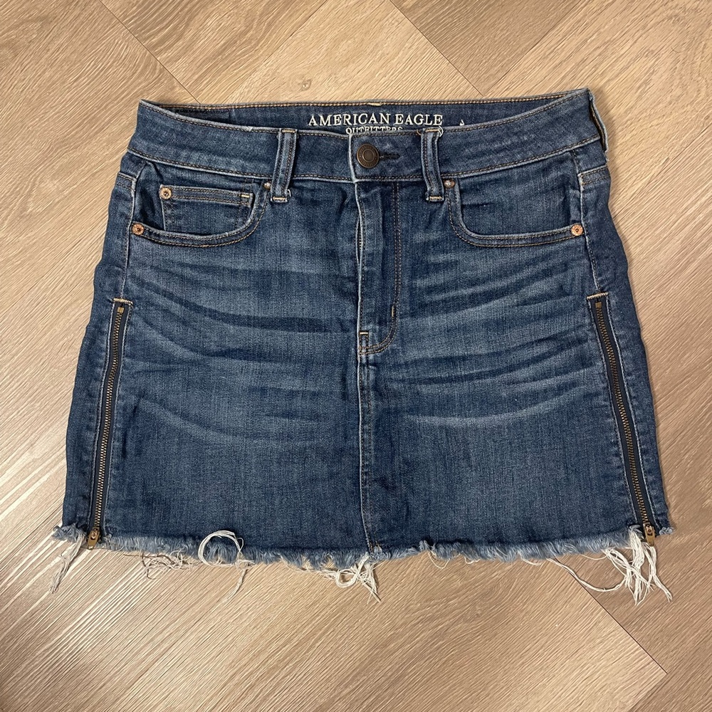 American Eagle Outfitters Frayed Hem Denim Mini Skirt - Dark Blue